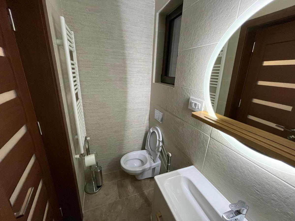Apartament 2 Camere La Casa - Bucuresti Esterno foto