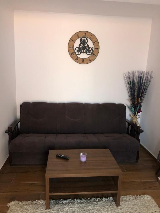 Apartament 2 Camere La Casa - Bucuresti Esterno foto