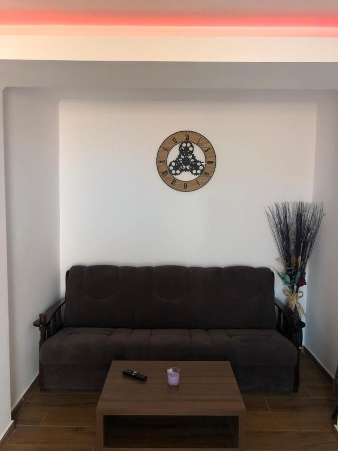 Apartament 2 Camere La Casa - Bucuresti Esterno foto