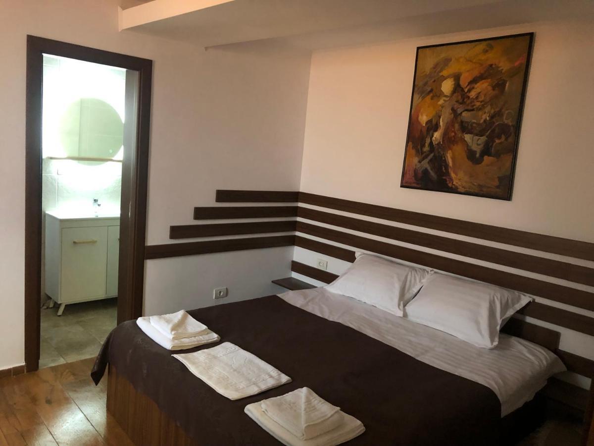 Apartament 2 Camere La Casa - Bucuresti Esterno foto