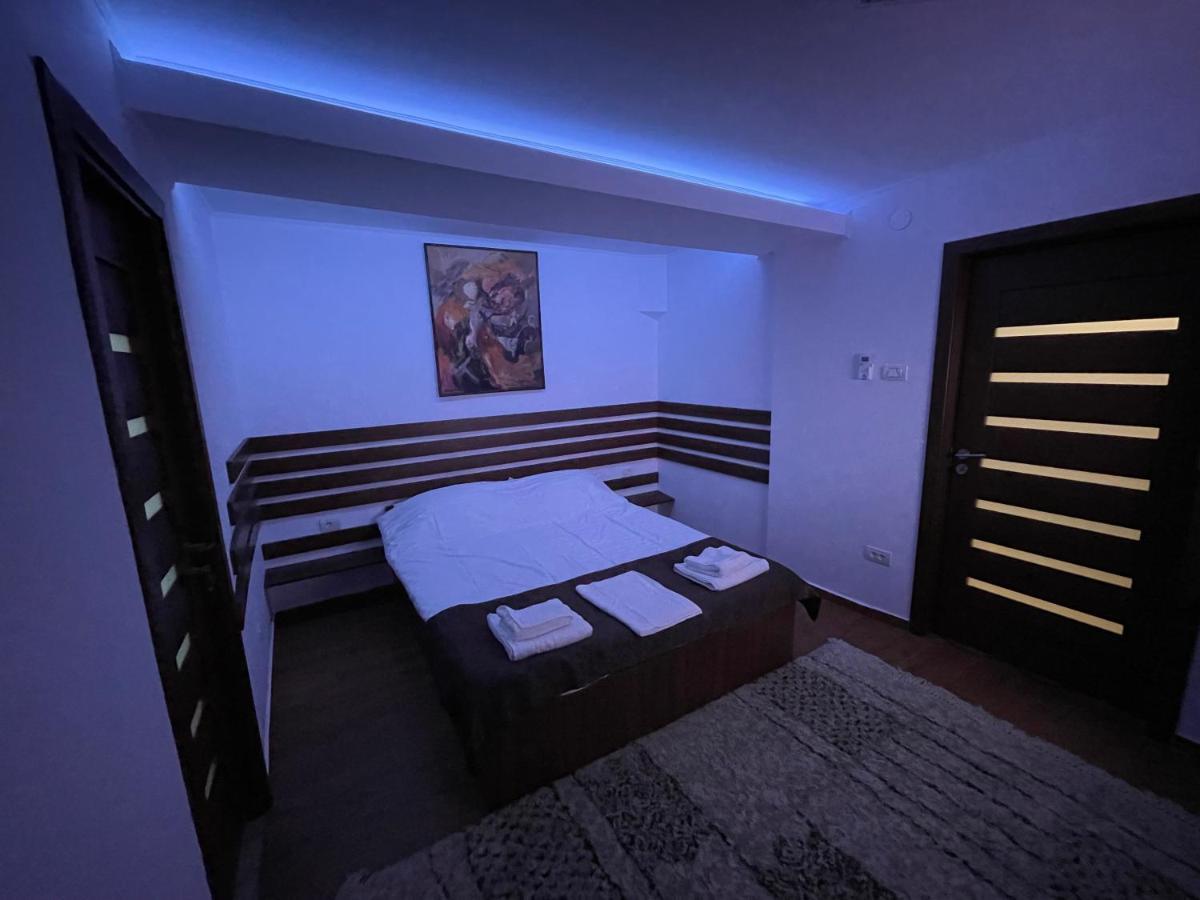 Apartament 2 Camere La Casa - Bucuresti Esterno foto