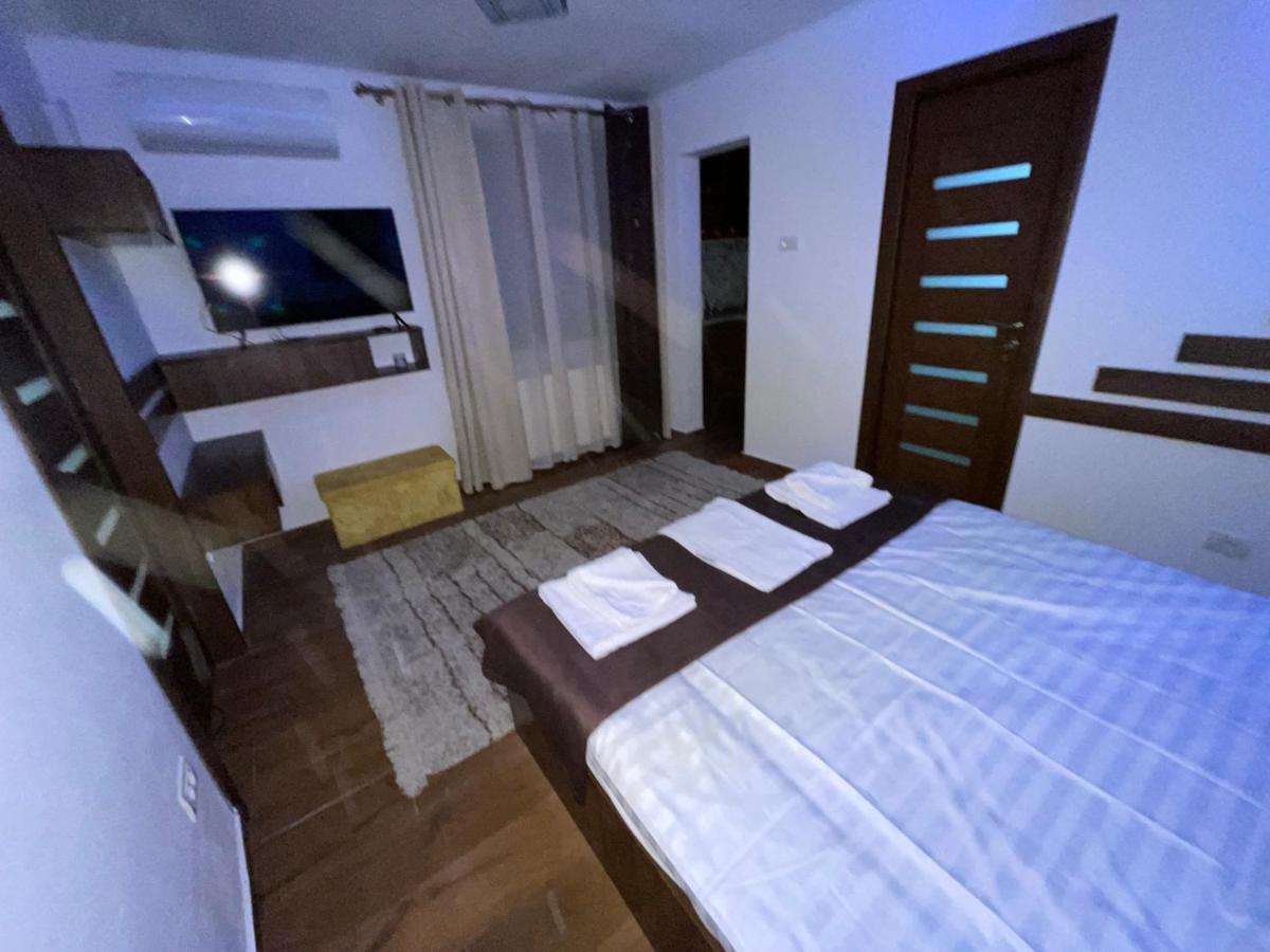 Apartament 2 Camere La Casa - Bucuresti Esterno foto